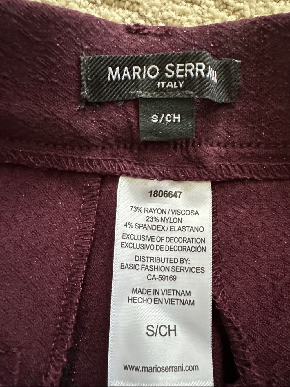 Mario Serrani Plum Skinny Pants NWOT - Picture 2 of 5